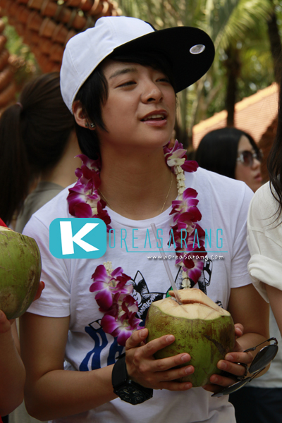 f(x) in Thailand 20-03-10:Amber