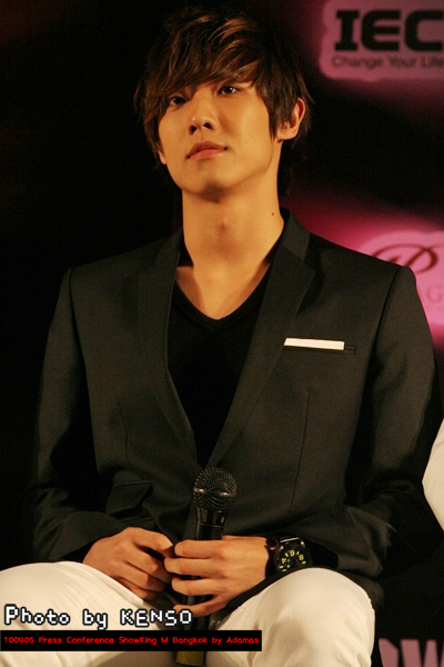 100405 MBLAQ(엠블랙) Press Con. SHOW M KING 8 LeeJun