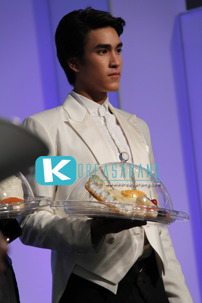 Supreme Complex Grand Opening 23-09-10:ณเดช คูกิมิยะ