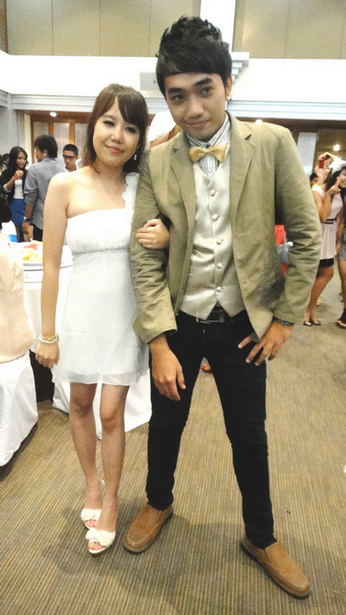 ภาพนี้ @ibankstory เผลอ เลยแอบเอามาควง lolz