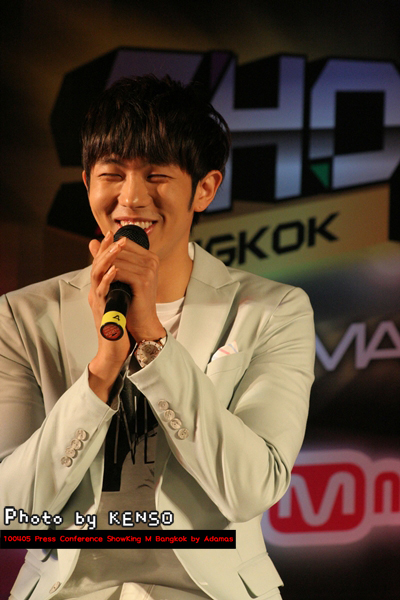 100405 2AM Press Con. SHOW M KING 15 SeulOng