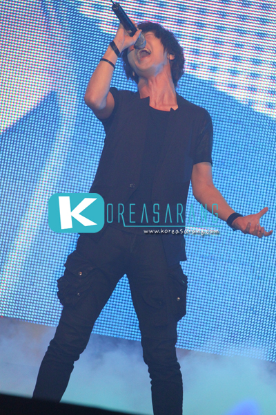 Super Junior K.R.Y. in Thailand 26-10-10:Yesung