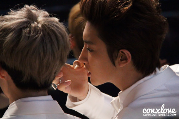 [Pic] 121130 EXO at MAMA 2012  