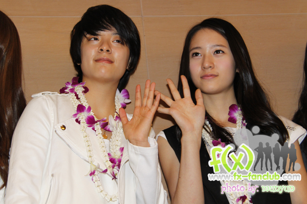 f(x) in Thailand 18-03-10:Amber,Krystal
