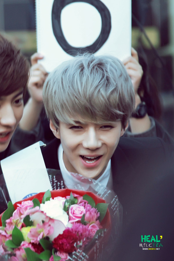 [Pic] 121202 EXO-K @ Red Cross Youth