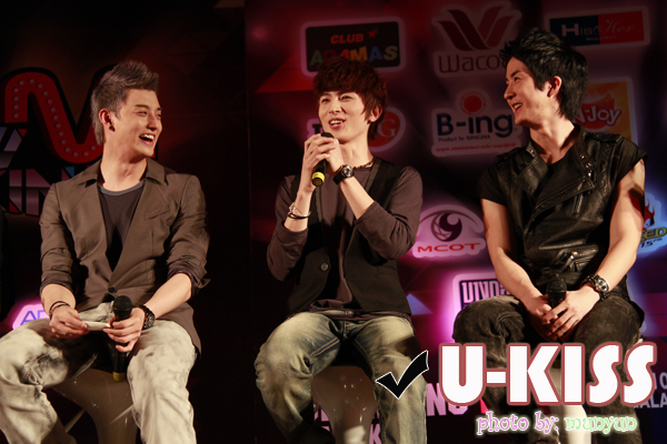 U-KISS in Thailand 05-04-10:Eli,Kiseop,Kibum