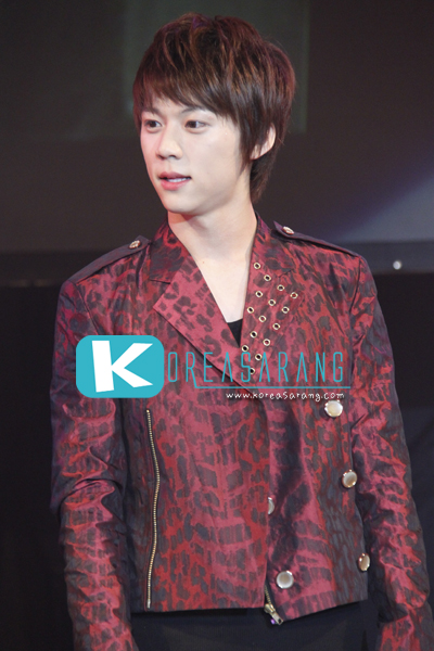 SHU-I in Thailand 18-07-10:In-seok