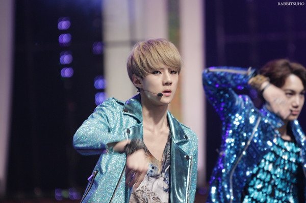 [Pic] 121128 Sehun at The 19th Korean Entertainment Awards [RABBIT SUHO]