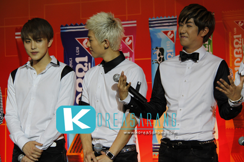 ZE:A in Thailand 29-07-10:Heechul,Kevin,Kwanghee