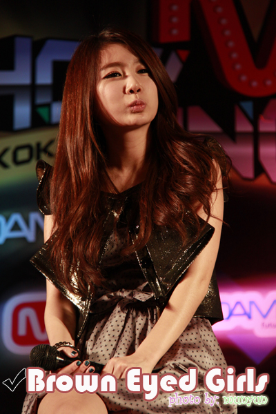BROWN EYED GIRLS in Thailand 05-04-10:Jea