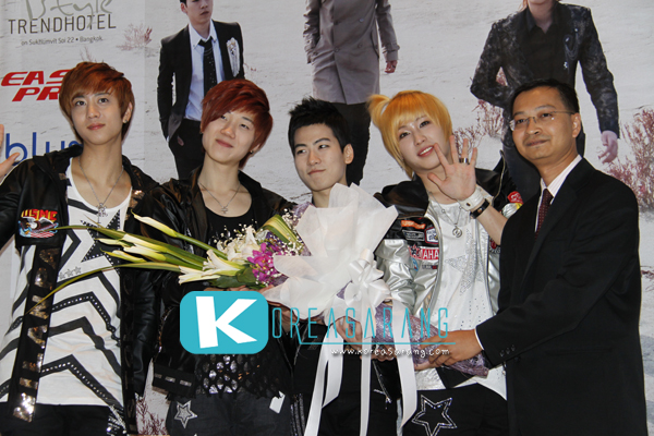 DNT in Thailand 17-12-09 : DNT Crazily Pretty with DAY fan live in Bangkok=>DNT