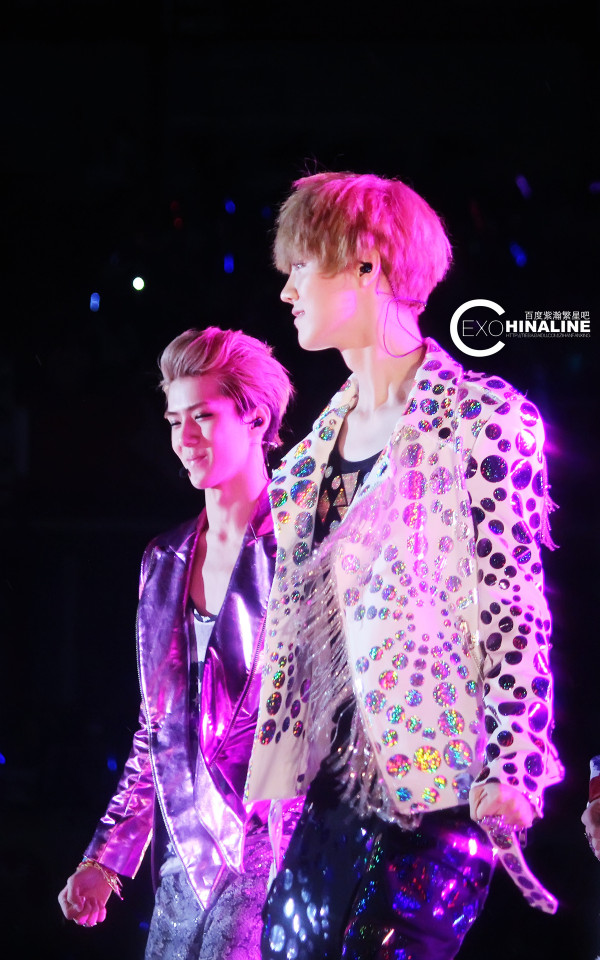 [Pic] 121125 Sehun at SMTown in BKK & SG