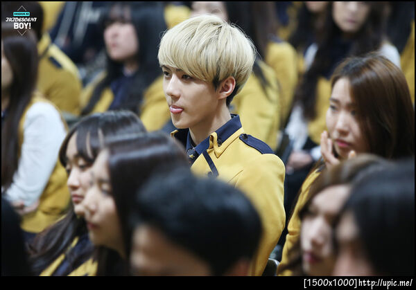 [Pic] 130207 Sehun - SOPA Graduation [IRIDESCENT BOY] 32P