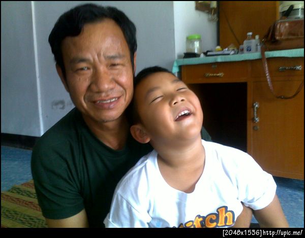 ปู่ถา กับน้องเฟิส รักกันมาก-----