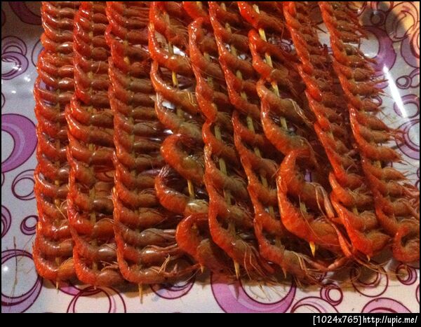 จัดน้องกุ้งเรียงกันแบบนี้มะ @tapecom