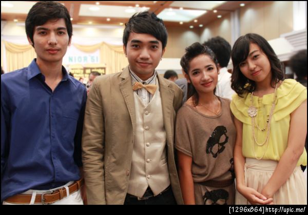 @icez นี่คือหลานรหัส กับเหลนรหัสครับ