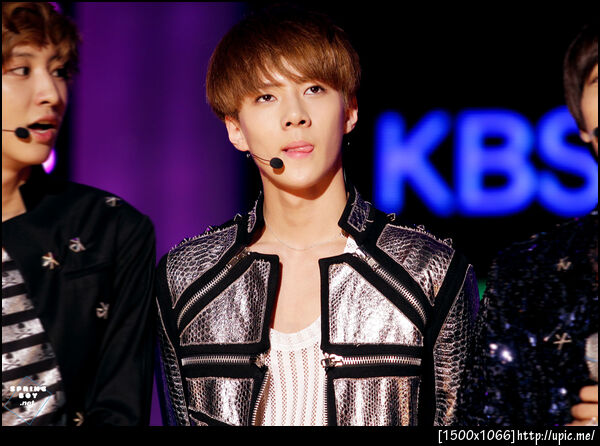 [Pic] 120613 Sehun @ Cheongju KBS Happy concert [SPRING BOY] 7P