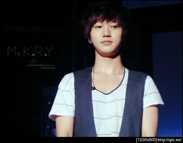 110507 Yesung SSlll in Vietnam cr:mykry.com
