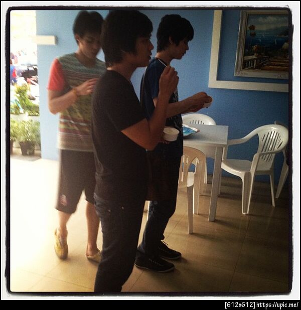 ฝากรูป