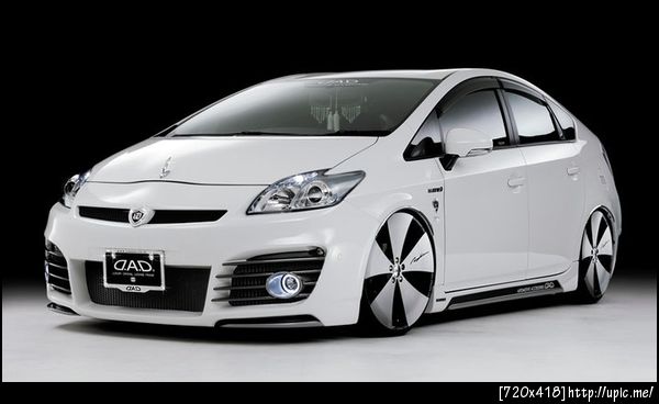 toyota prius แต่งงามๆจร้า