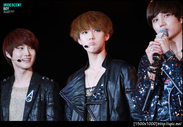 [Pic] 120713 Sehun @ Yeosu Pop Festival [IRIDESCENT BOY] 17P