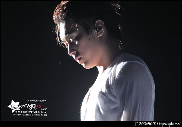 110507 Sungmin SSlll in Vietnam cr:바이두 이성민 바 Fall In Min All RightsReserved