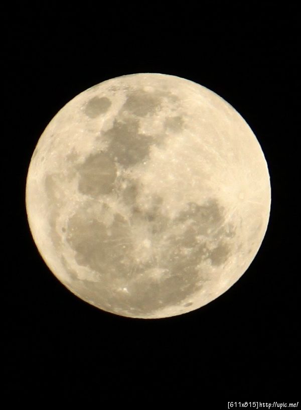 พระจันทร์คืนวันเพ็ญมาฆะบูชา