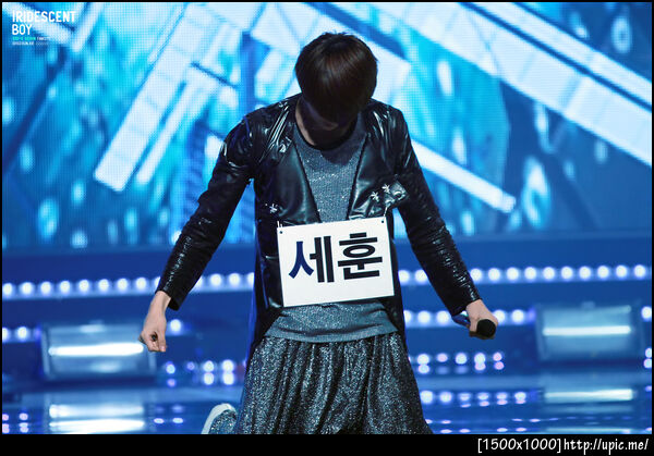 [Pic] 120525 Sehun @ KBS Music Bank [IRIDESCENT BOY] 2P