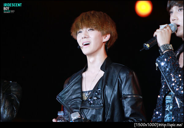 [Pic] 120713 Sehun @ Yeosu Pop Festival [IRIDESCENT BOY] 17P