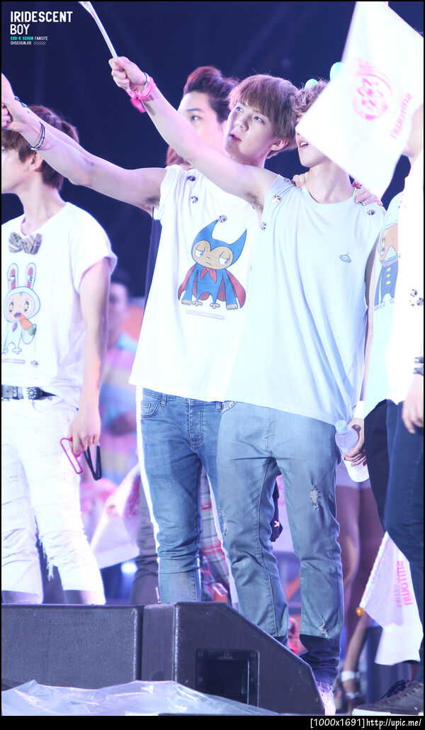 [Pic] 120818 Sehun @ SMT CONCERT in SEOUL [IRIDESCENT BOY] 6P