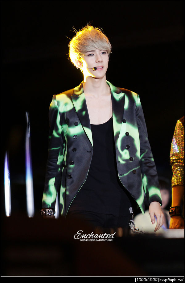 [Pic] 130115 Sehun at Golden Disk Award [Enchanted] 2P