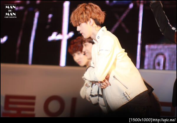 [Pic] 121020 Sehun - Kyungbok High School alumni [Man to Man] 5P  
