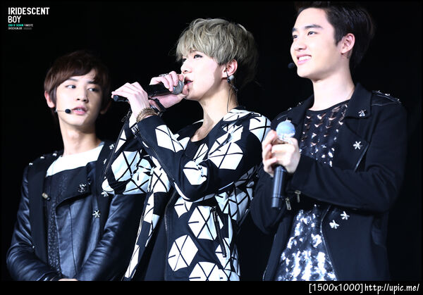 [Pic] 121123 Sehun @ SMT in singapore [IRIDESCENT BOY] 7P