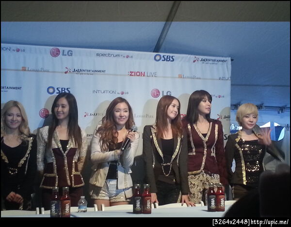 YulTi @ SBS Super Concert SNSD fanmeet