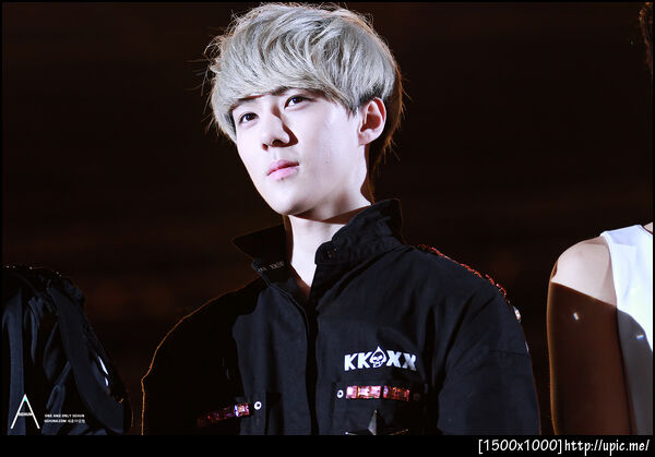 [Pic] 130115 Sehun at Golden Disk Award [SEHUNA] (Part 2) 10P