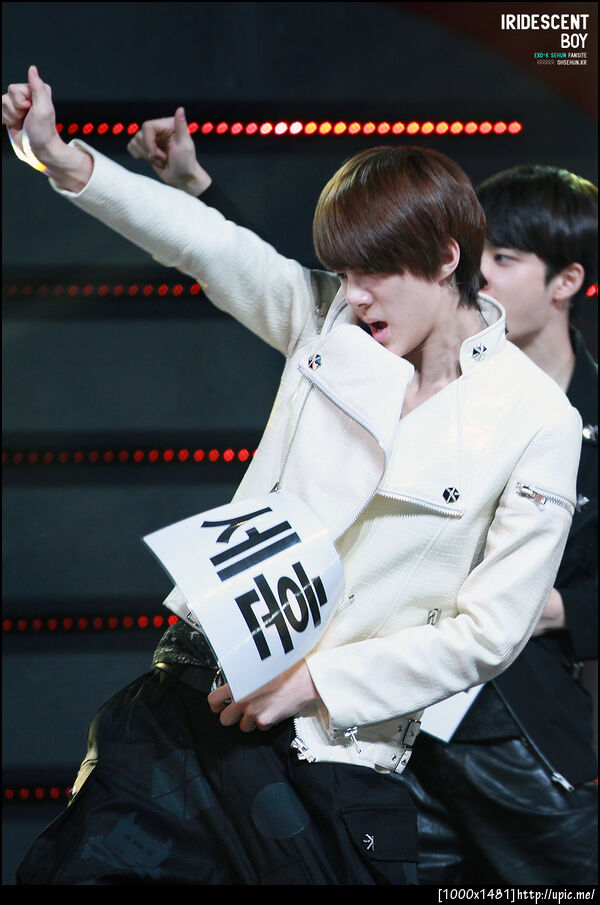 [Pic] 120526 Sehun @ CBS Public Broadcasting [IRIDESCENT BOY] 15P