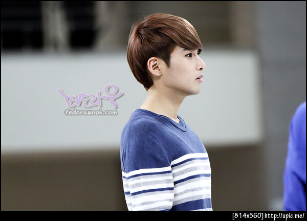 ใหญ่ขึ้นเนอะ -.,-