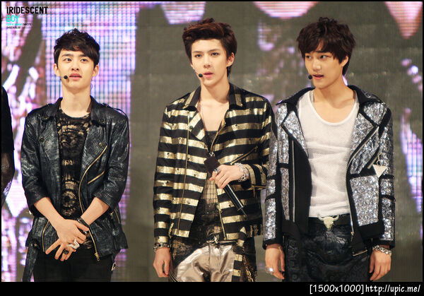 [Pic] 120506 D.O Kai and Sehun @ Guri Hangang Canola Festival [IRIDESCENT BOY] 3P