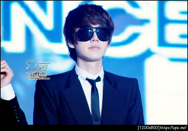 (SJ)Pic 110429 Kyuhyun @Bitec PDShow