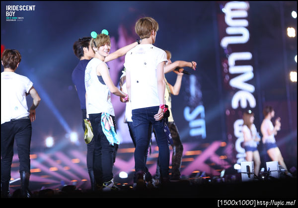 [Pic] 120922 Sehun @ SMT in JAKARTA [IRIDESCENT BOY] 11P