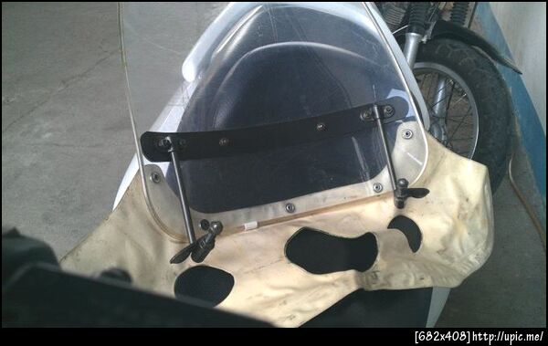 ชิวส์บังลมหน้า 3000 บาท ไม่รวมส่ง