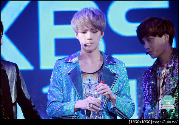 [Pic] 121202 Sehun @ KBS COOL FM [SPRING BOY] 30P