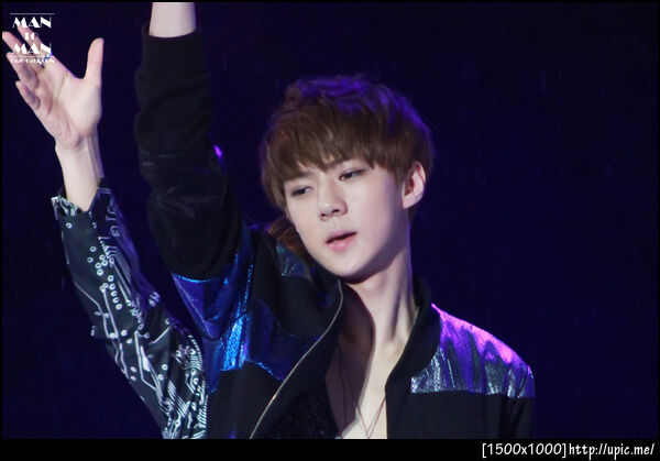 [Pic] 120814 Sehun @ Welcome back concert [Man to Man] 5P