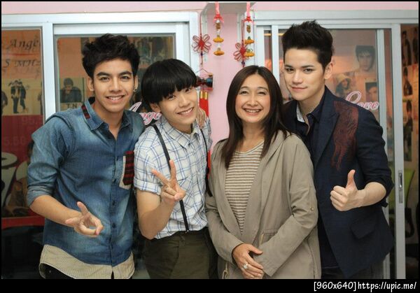 ฝากรูป