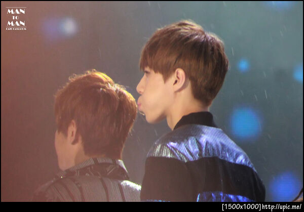 [Pic] 120814 Sehun @ Welcome back concert [Man to Man] 5P