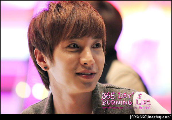 101011 Starking Filming - Leeteuk CR: lee-teuk.tistory.com | Photo by Marisol