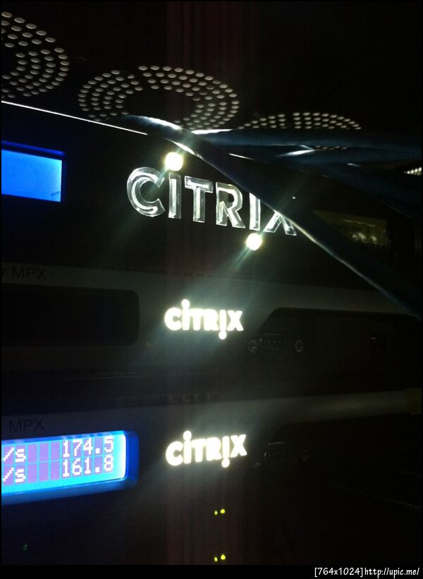 เสี่ยๆ คนไหนอยากเอาไปเล่นที่บ้านมั้ยครับ อิอิ