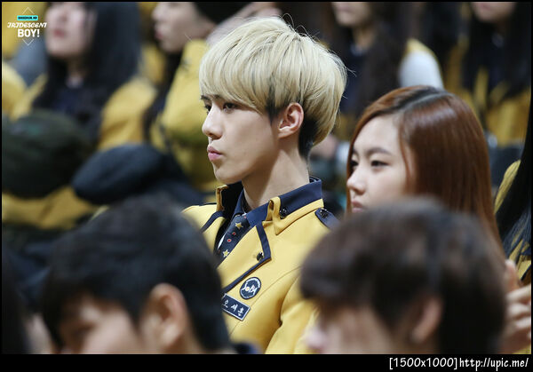 [Pic] 130207 Sehun - SOPA Graduation [IRIDESCENT BOY] 32P