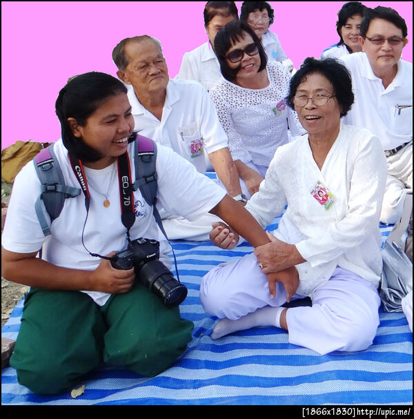 อ้อมซึ้งกตัญญูแม่