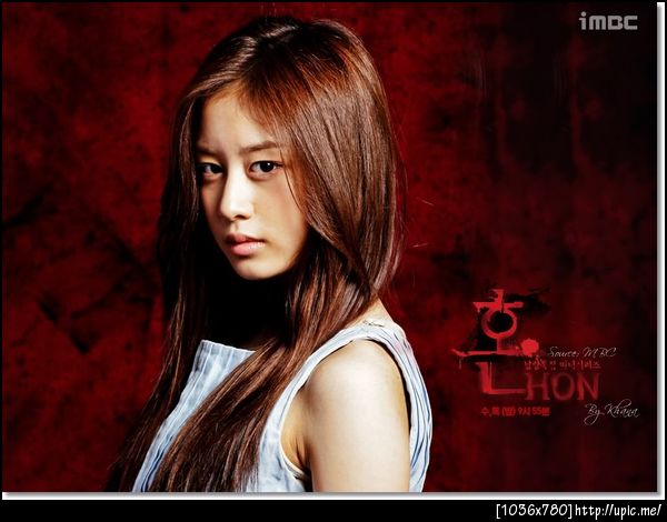 น้องคะ เป็นผีน่ารักขนาดนี้ รบกวนมาให้พี่สิง แอร๊ยยยย สิงพี่ทีค่ะ พอร๊ายยย >//<